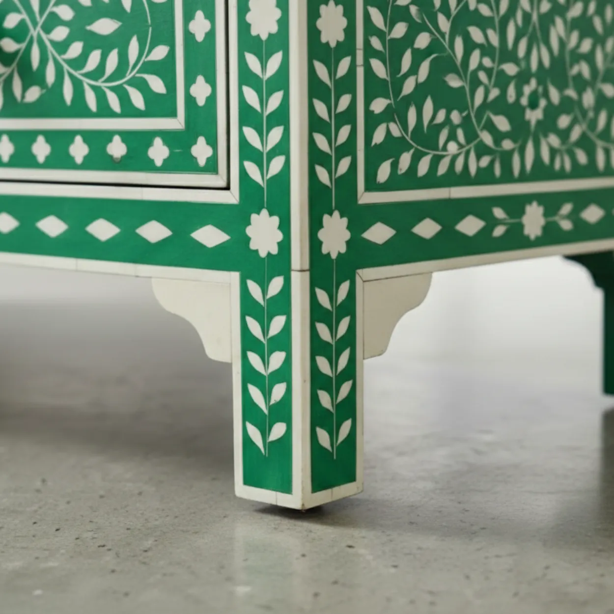 Bone Inlay Green 4 Chest of Drawer - Image 6