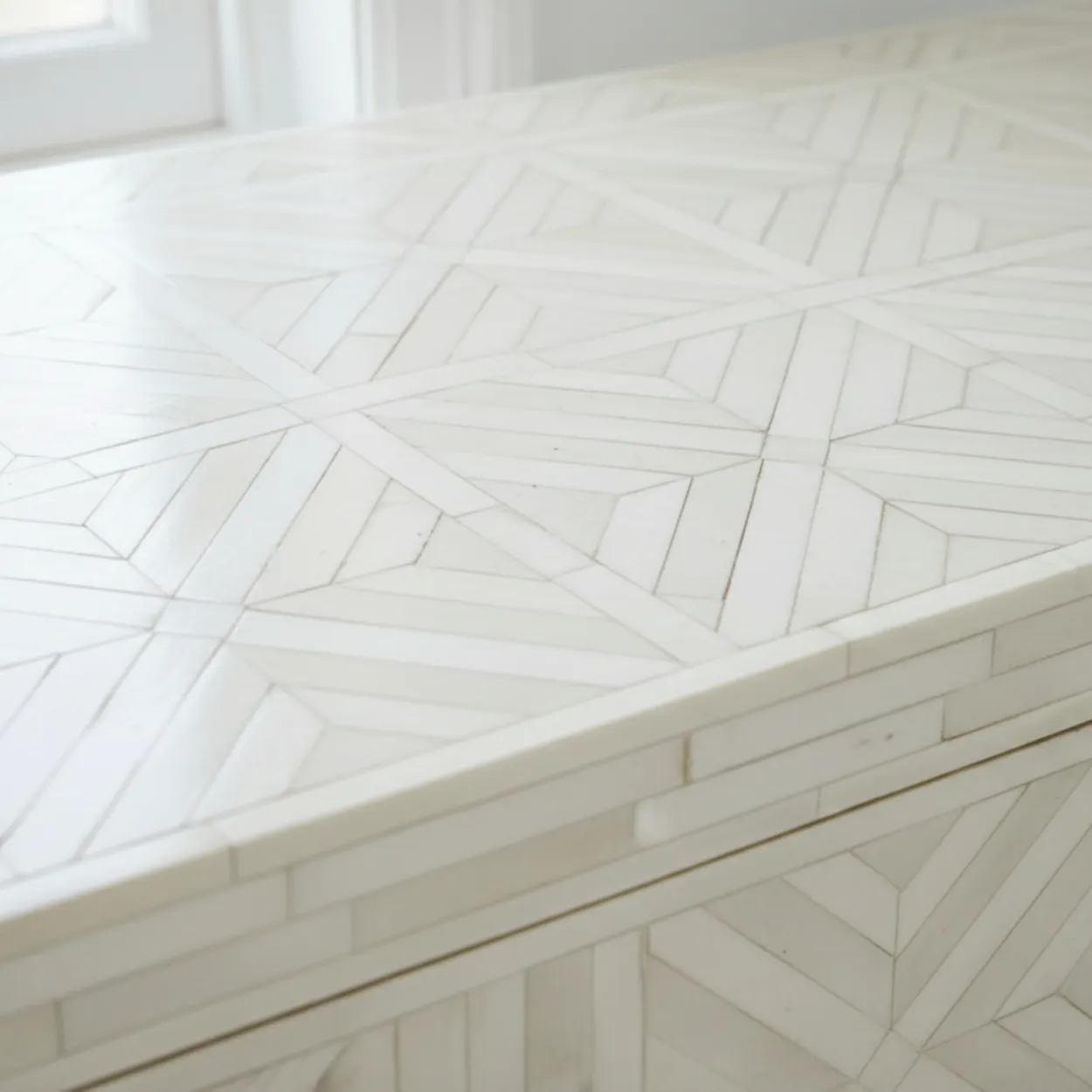 Bone Inlay White 6 Chest of Drawer - Image 5