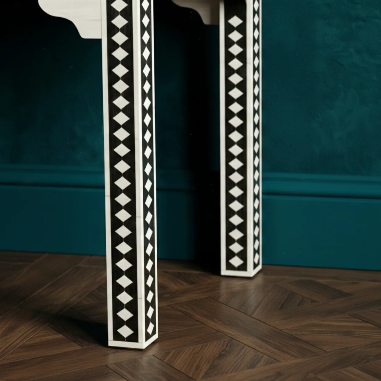 Bone Inlay Black 4 Chest of Drawer - Image 7