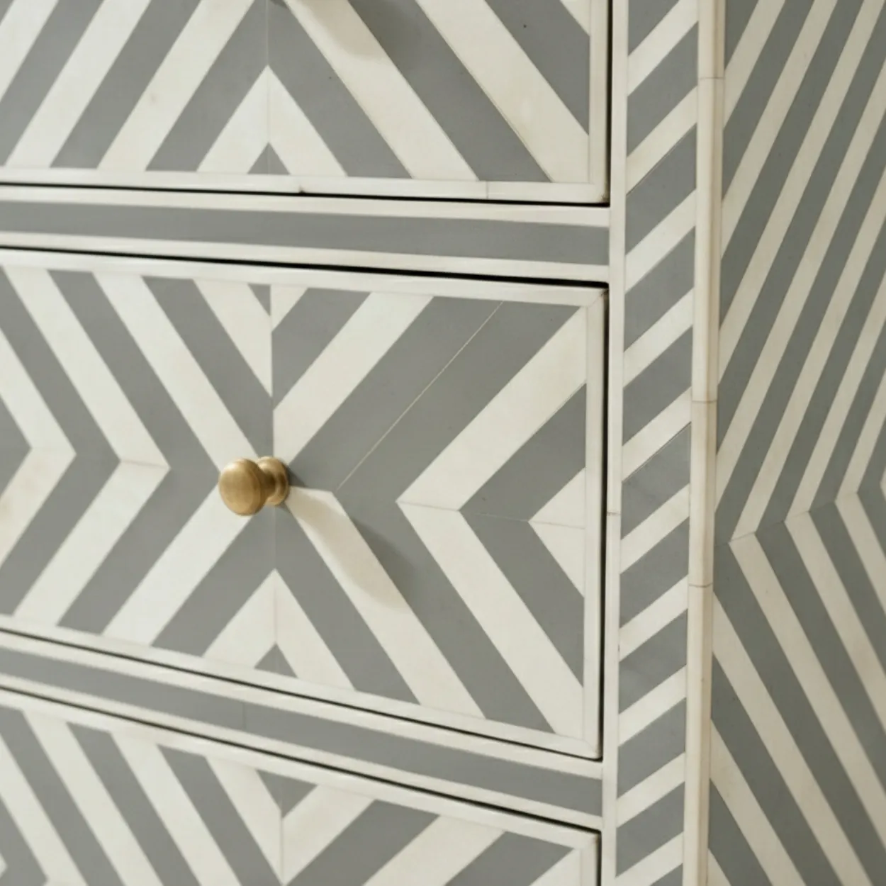 Bone Inlay Grey 3 Chest of Drawer - Image 5