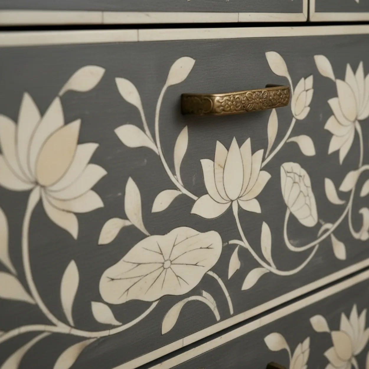 Bone Inlay Grey 7 Chest of Drawer - Image 7