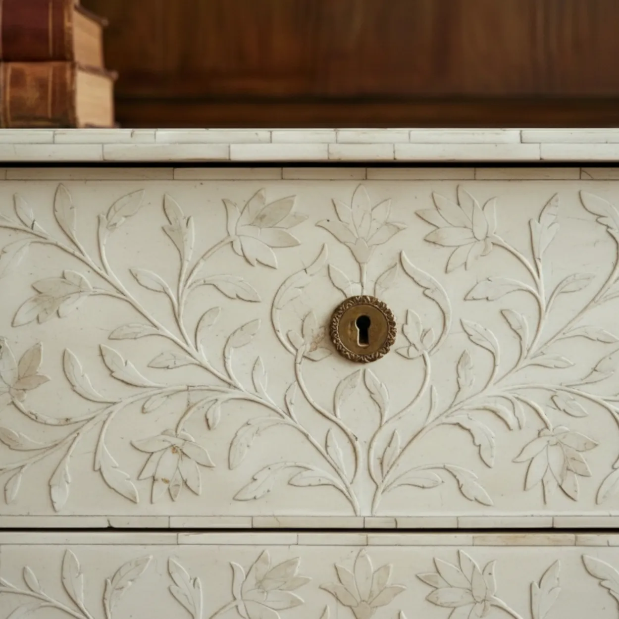 Bone Inlay White 3 Chest of Drawer - Image 4