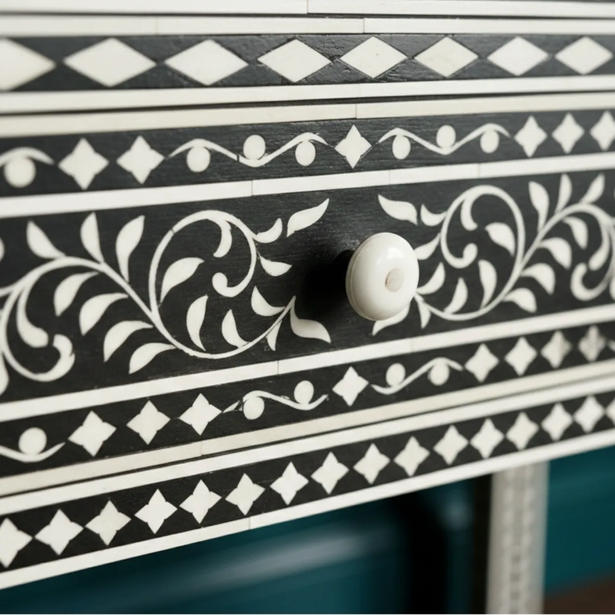 Bone Inlay Black 4 Chest of Drawer - Image 4