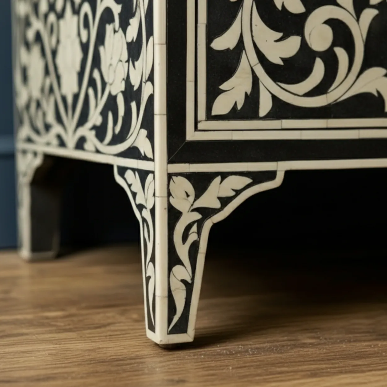 Bone Inlay Black 3 Chest of Drawer - Image 6