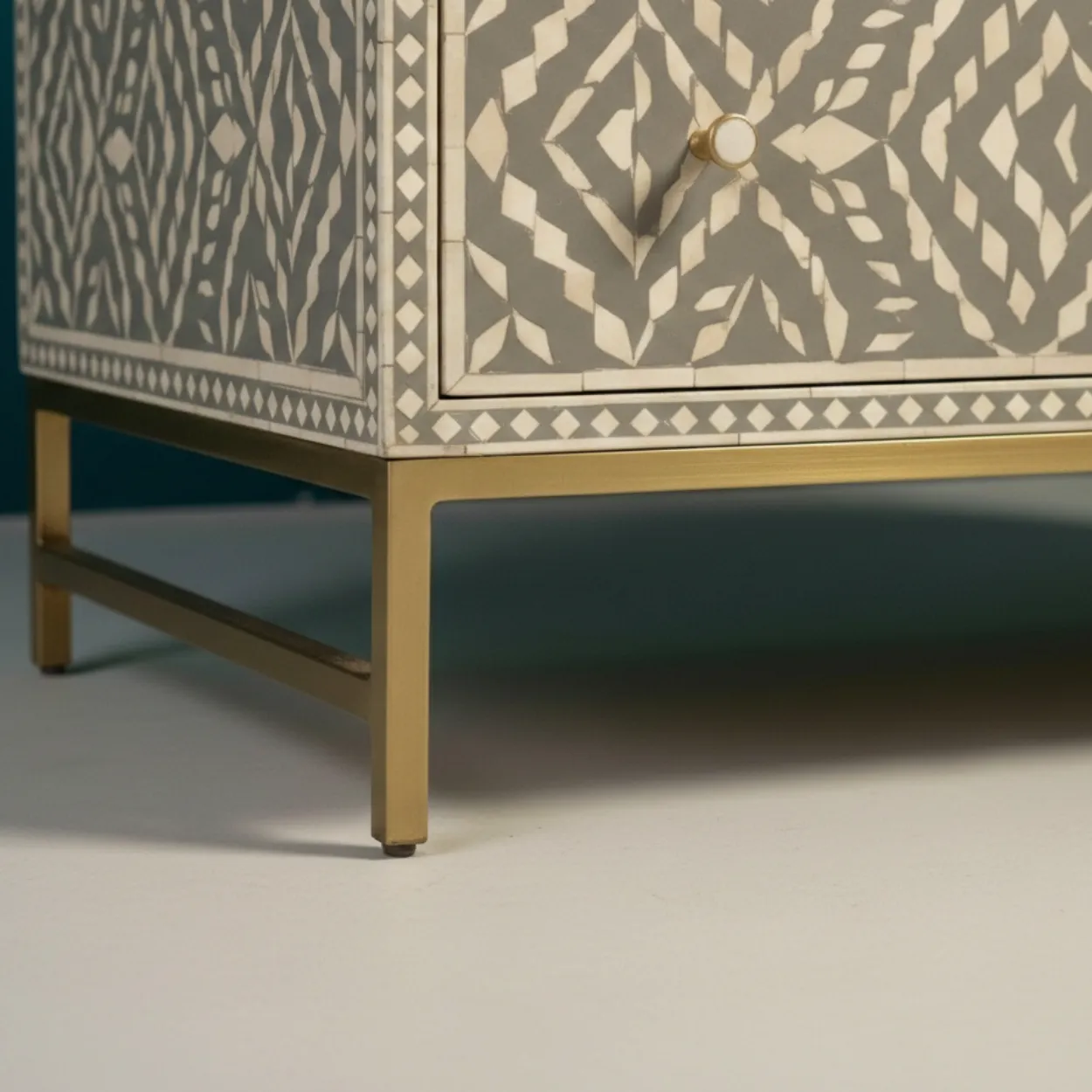 Bone Inlay Grey 6 Chest of Drawer - Image 7