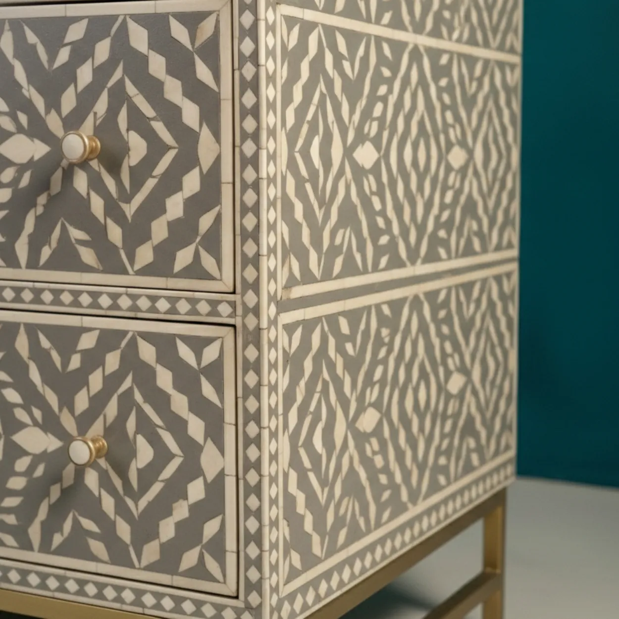 Bone Inlay Grey 6 Chest of Drawer - Image 5